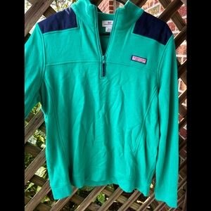 Vineyard Vines sweatshirt